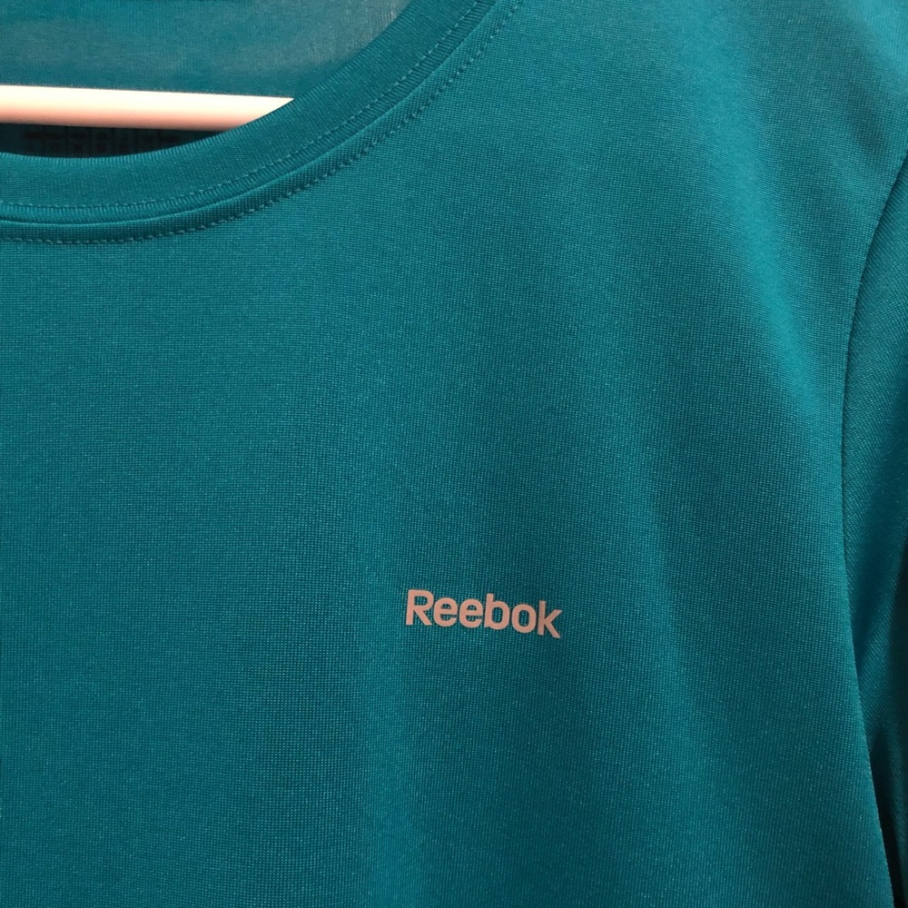 Reebok long sleeve running workout tee